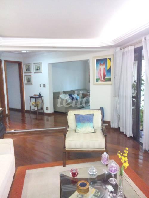 SALA de Apartamento à venda, Padrão com 185 m², 3 quartos e 3 vagas em Jardim Avelino - São Paulo