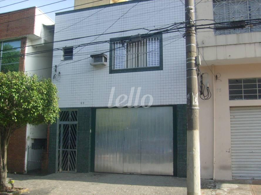 FACHADA de Casa à venda, sobrado com 360 m², 4 quartos e 6 vagas em Mooca - São Paulo