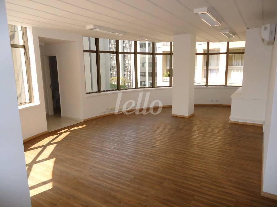 SALA de Sala / Conjunto para alugar, Duplex com 101 m², e 2 vagas em Cidade Monções - São Paulo