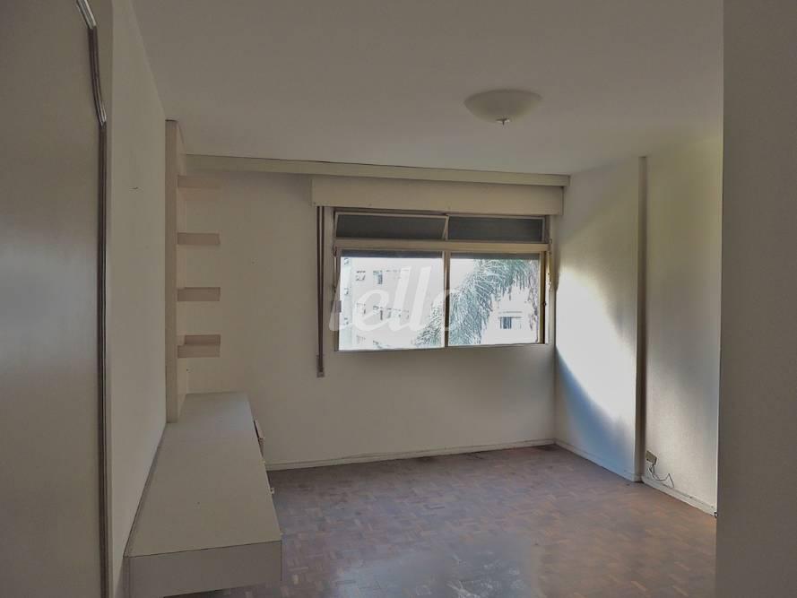 QUARTO de Apartamento à venda, Padrão com 186 m², 3 quartos e 2 vagas em Bela Vista - São Paulo