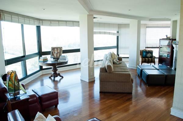 SALA de Apartamento à venda, Duplex com 768 m², 5 quartos e 6 vagas em Paraíso - São Paulo