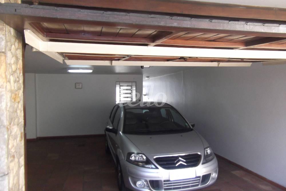 GARAGEM de Casa à venda, sobrado com 205 m², 3 quartos e 3 vagas em Vila Prudente - São Paulo