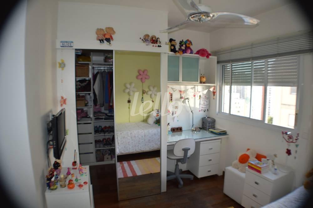 SUÍTE 1 de Apartamento à venda, Padrão com 202 m², 3 quartos e 4 vagas em Indianópolis - São Paulo