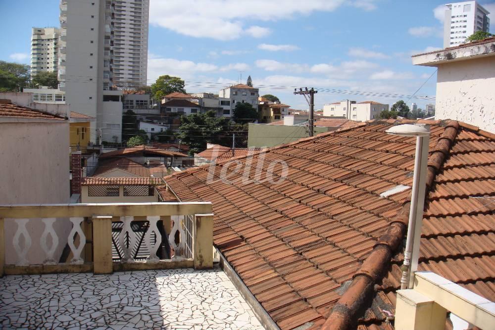 VISTA QUINTAL de Casa à venda, sobrado com 180 m², 2 quartos e 3 vagas em Jardim da Glória - São Paulo