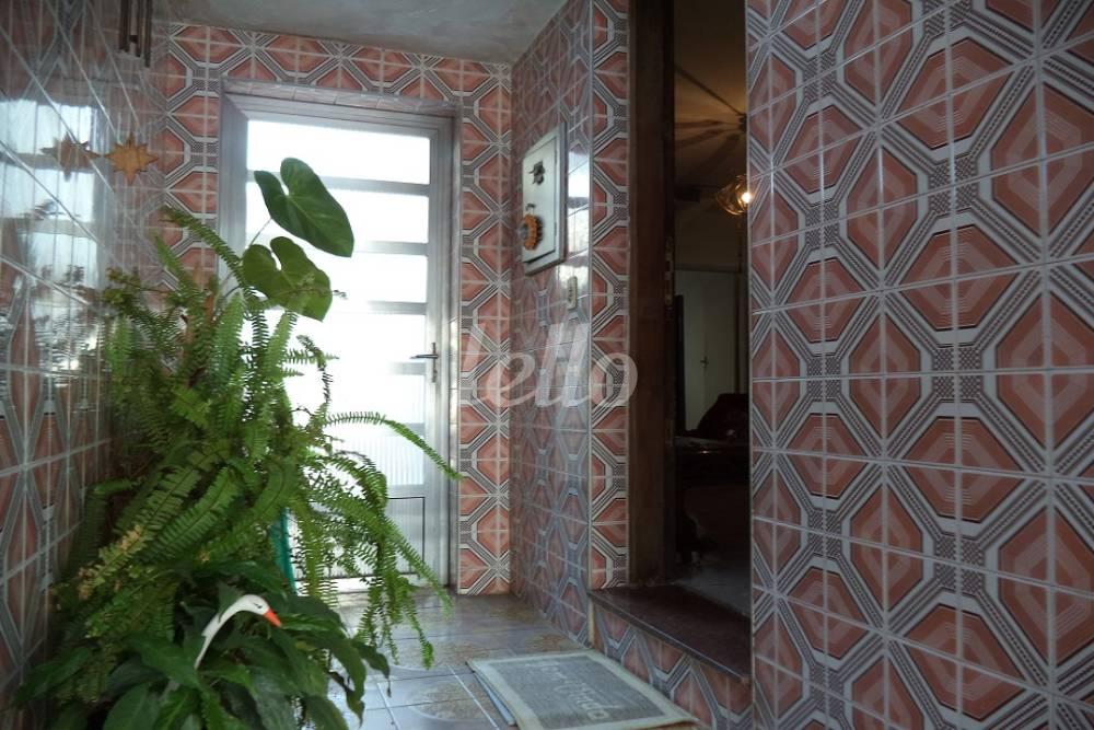ENTRADA de Casa à venda, sobrado com 151 m², 3 quartos e 2 vagas em Vila Regente Feijó - São Paulo