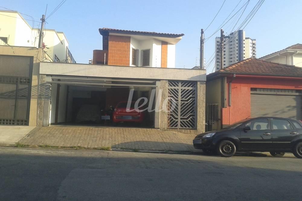 FACHADA de Casa à venda, sobrado com 277 m², 3 quartos e 3 vagas em Tatuapé - São Paulo