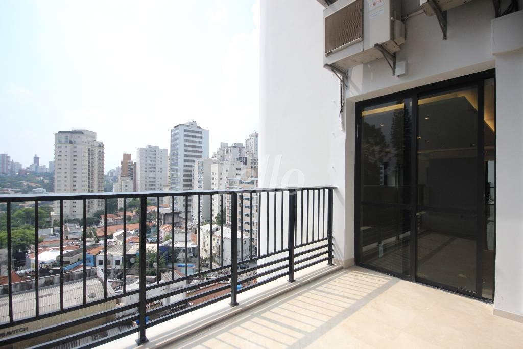 VARANDA de Apartamento à venda, Padrão com 284 m², 3 quartos e 4 vagas em Higienópolis - São Paulo