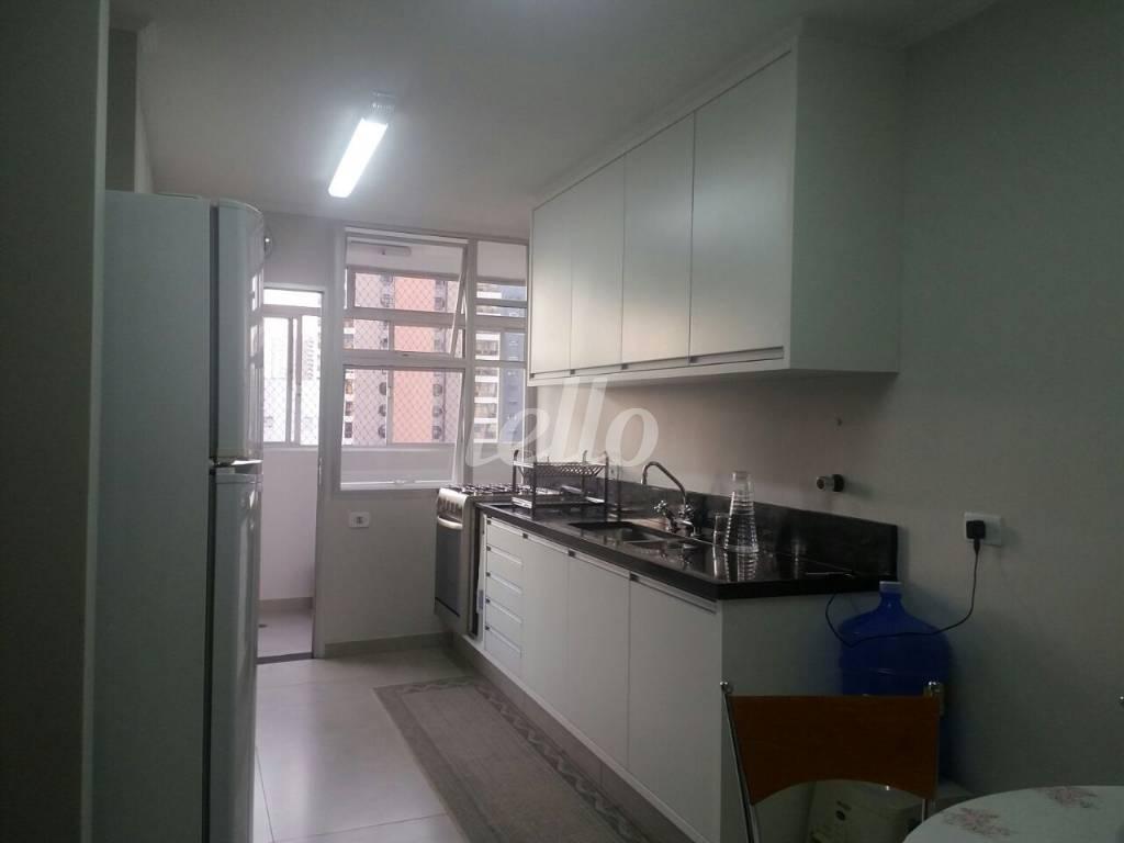 COZINHA de Apartamento à venda, Padrão com 144 m², 3 quartos e 2 vagas em Vila Bastos - Santo André