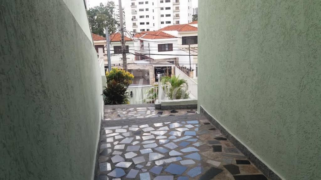 ÁREA EXTERNA de Casa à venda, sobrado com 237 m², 5 quartos e 2 vagas em Parque da Mooca - São Paulo