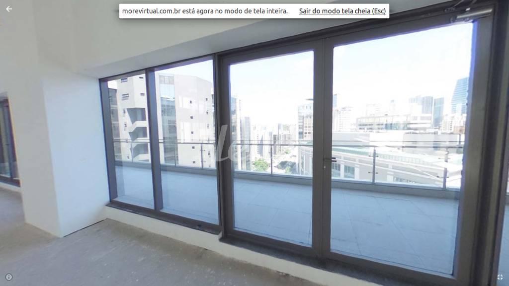 SACADA de Sala / Conjunto para alugar, Padrão com 690 m², e 20 vagas em Vila Olímpia - São Paulo