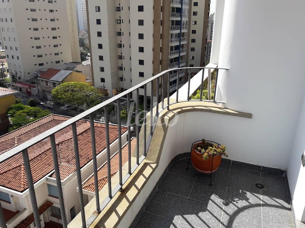 TERRAÇO SUÍTE MASTER de Apartamento à venda, Padrão com 190 m², 4 quartos e 3 vagas em Santana - São Paulo