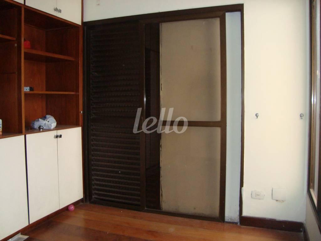 DORMITÓRIO de Apartamento à venda, Duplex com 370 m², 4 quartos e 3 vagas em Jardim São Paulo - São Paulo
