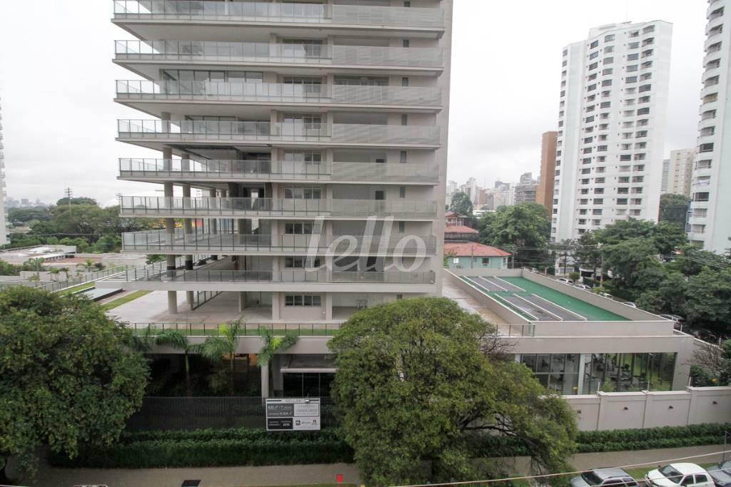 VISTA de Apartamento à venda, Padrão com 308 m², 4 quartos e 5 vagas em Paraíso - São Paulo