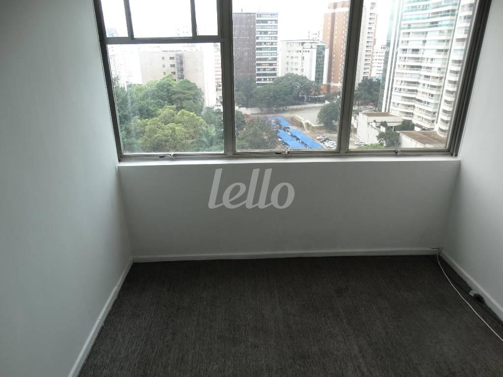 SALA 2 de Sala / Conjunto à venda, Padrão com 62 m², e 1 vaga em Consolação - São Paulo