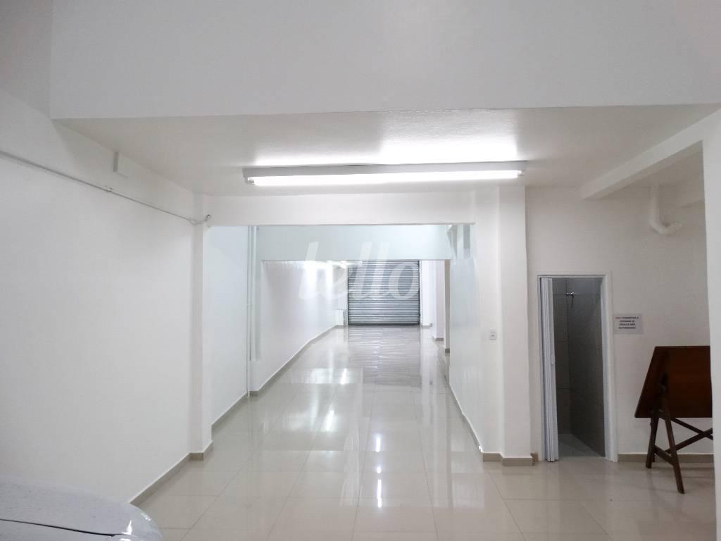 INTERLIGAÇÃO SALÕES de Salão para alugar, Padrão com 400 m², e em Brás - São Paulo