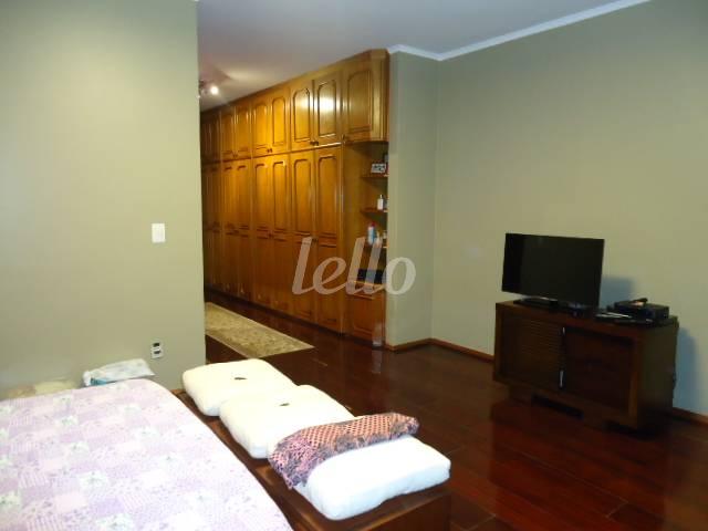 DORMITÓRIO de Casa à venda, sobrado com 345 m², 3 quartos e 4 vagas em Ch Santo Antônio (ZL) - São Paulo