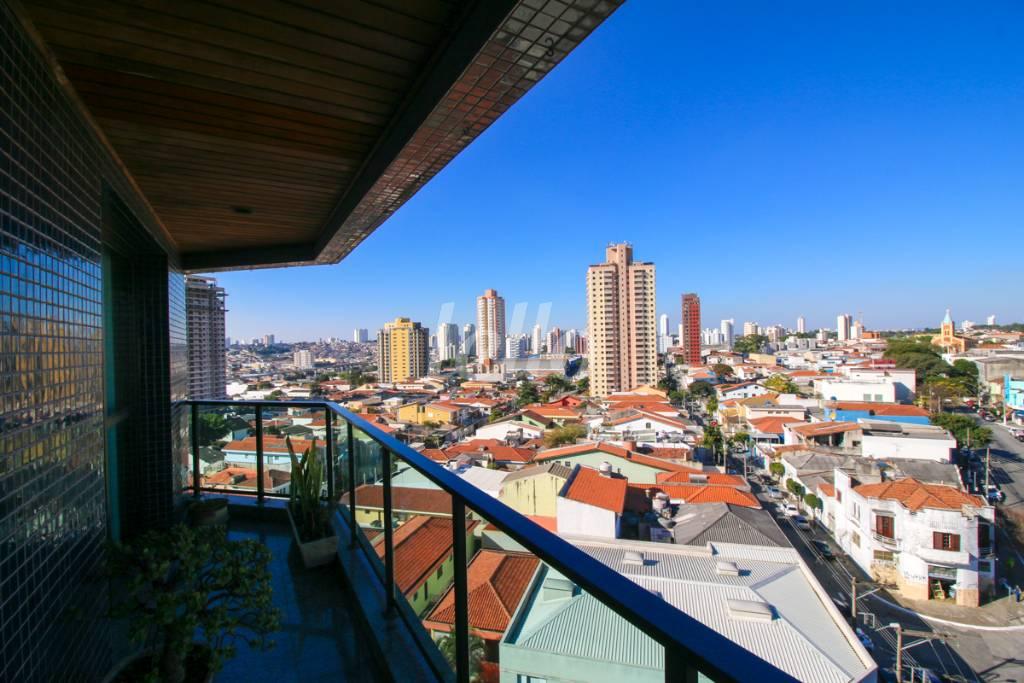 VARANDA de Apartamento à venda, Padrão com 242 m², 4 quartos e 3 vagas em Vila Prudente - São Paulo