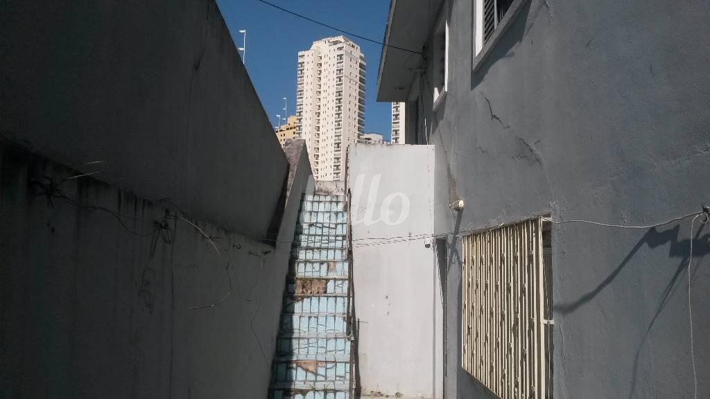 QUINTAL FUNDOS de Casa à venda, sobrado com 181 m², 3 quartos e 3 vagas em Mandaqui - São Paulo