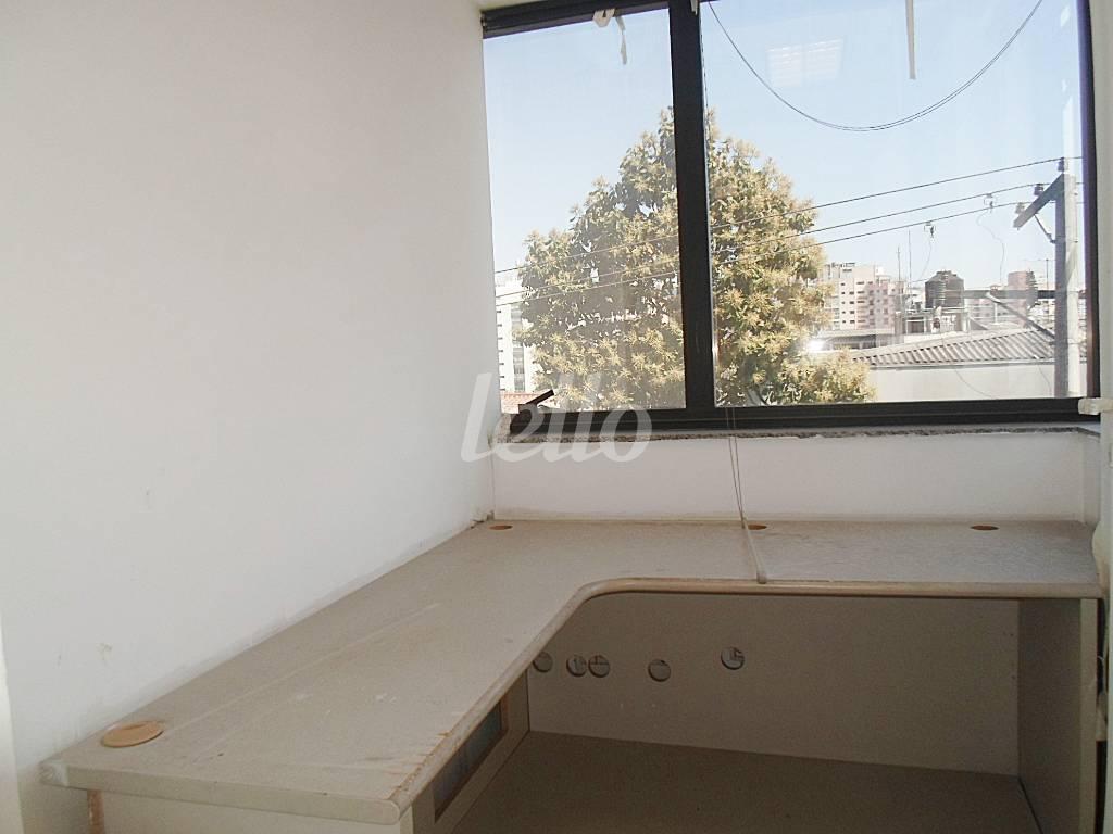 SALA MENOR de Sala / Conjunto para alugar, Padrão com 100 m², e 1 vaga em Vila Clementino - São Paulo