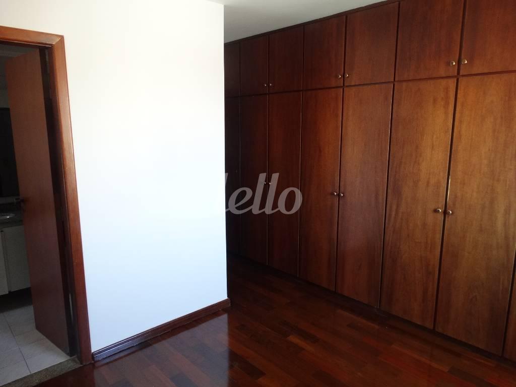 SUÍTE de Apartamento à venda, Padrão com 160 m², 3 quartos e 2 vagas em Vila Brasilio Machado - São Paulo