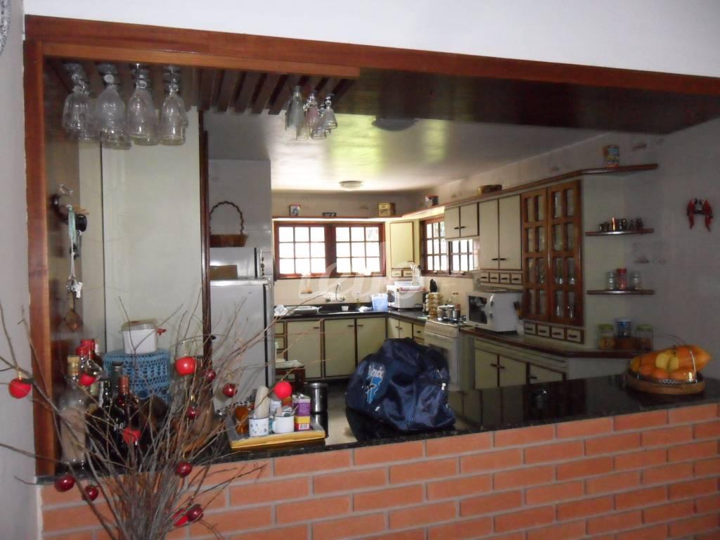 COZINHA de Casa à venda, em condomínio - térrea com 350 m², 3 quartos e 6 vagas em Centro - Itupeva