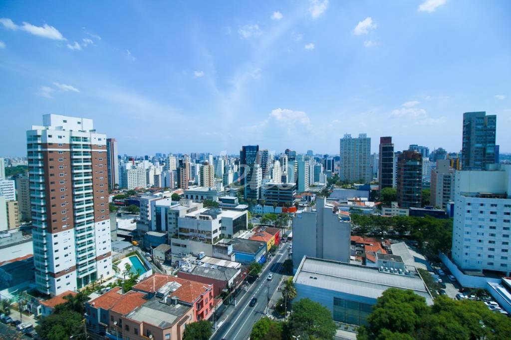 VISTA de Sala / Conjunto à venda, Padrão com 154 m², e 5 vagas em Pinheiros - São Paulo