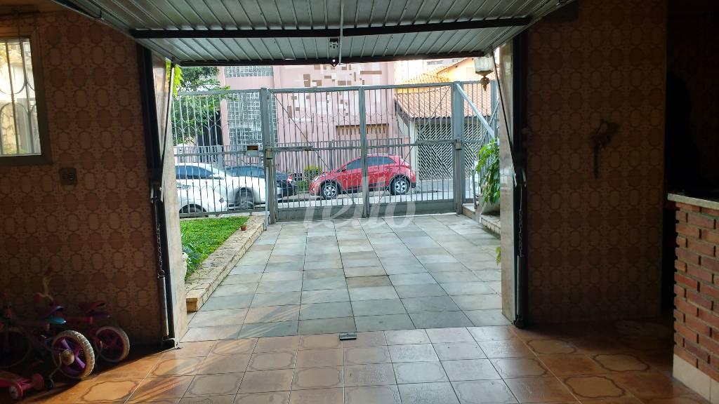 GARAGEM de Casa à venda, sobrado com 530 m², 4 quartos e 6 vagas em Vila Analia Franco - São Paulo