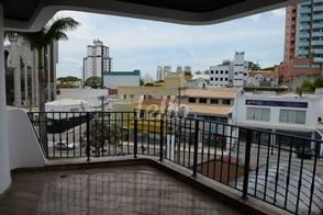 VARANDA de Apartamento à venda, Padrão com 357 m², 4 quartos e 5 vagas em Vila Das Hortências - Jundiaí