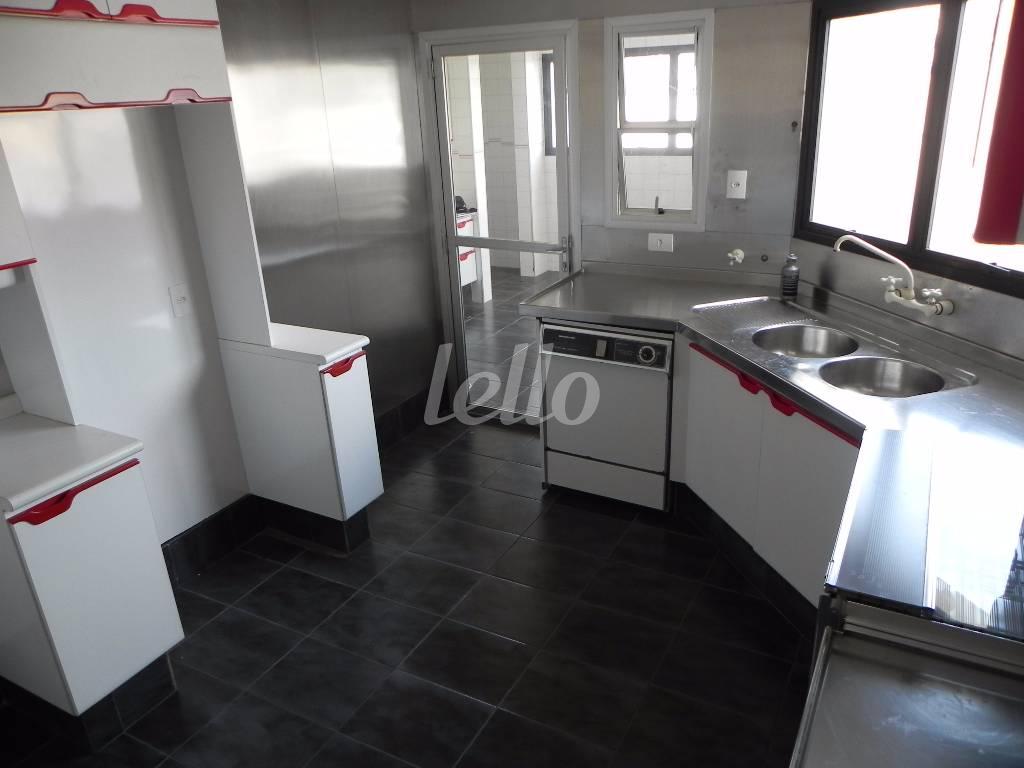 COZINHA de Apartamento à venda, Padrão com 357 m², 4 quartos e 5 vagas em Vila Das Hortências - Jundiaí