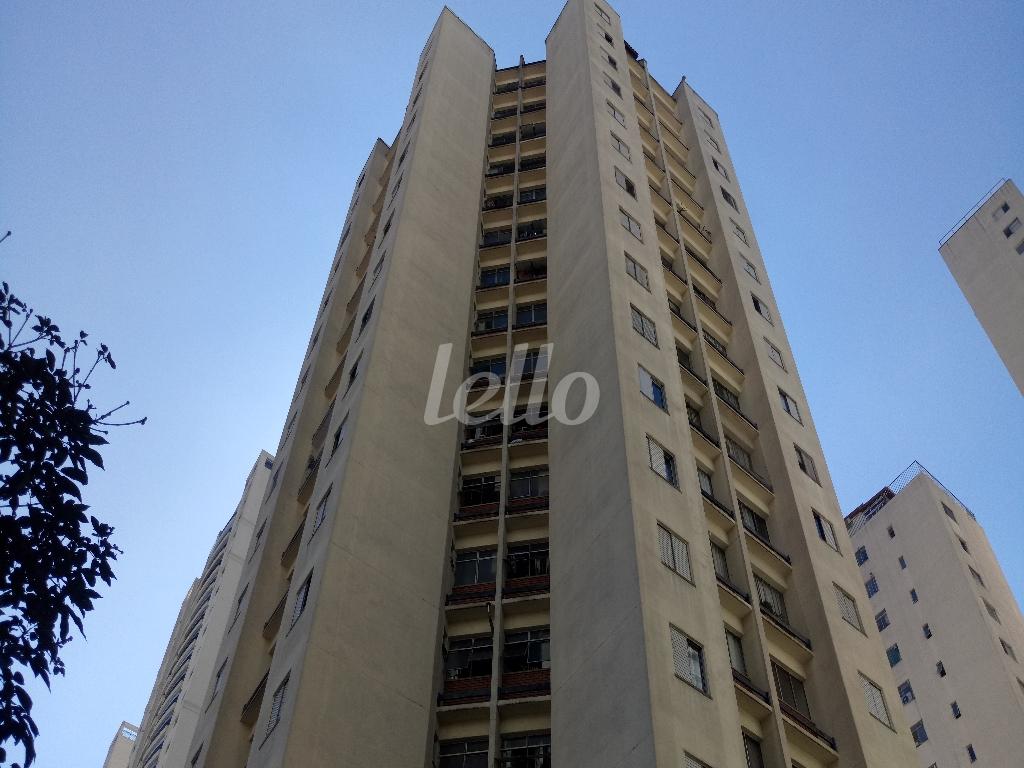 FACHADA de Apartamento à venda, Padrão com 47 m², 1 quarto e 1 vaga em Campo Belo - São Paulo
