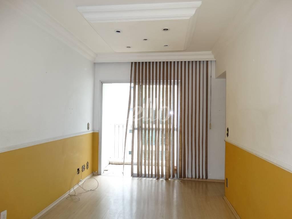 SALA de Apartamento à venda, Padrão com 60 m², 2 quartos e 1 vaga em Parque Tomas Saraiva - São Paulo