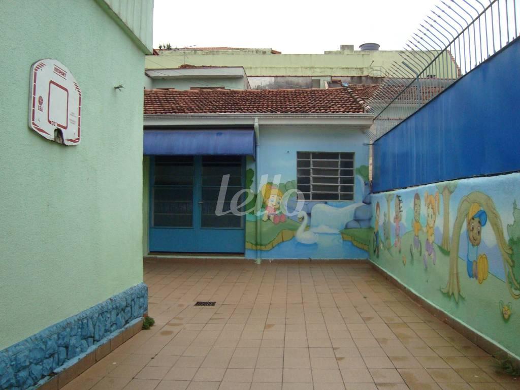 QUINTAL de Casa à venda, sobrado com 370 m², 3 quartos e 2 vagas em Mandaqui - São Paulo