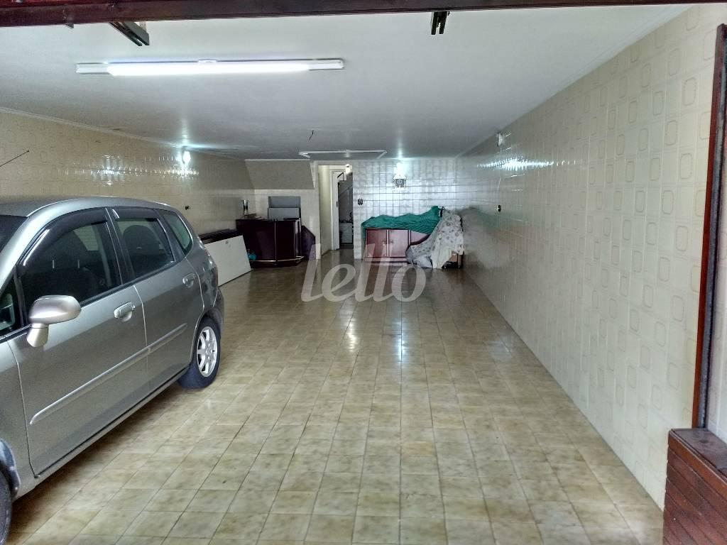 GARAGEM de Casa à venda, sobrado com 300 m², 3 quartos e 4 vagas em Vila Formosa - São Paulo