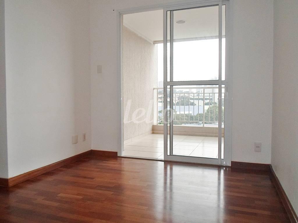 SALA de Apartamento à venda, Padrão com 60 m², 2 quartos e 1 vaga em Vila da Saúde - São Paulo
