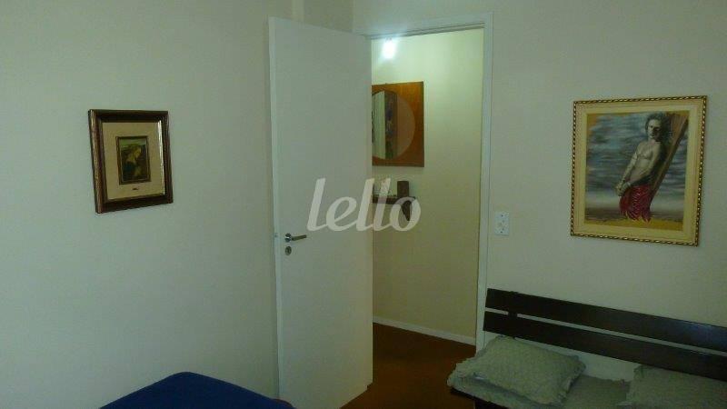 DORMITÓRIO de Apartamento à venda, Padrão com 83 m², 3 quartos e 2 vagas em Higienópolis - São Paulo
