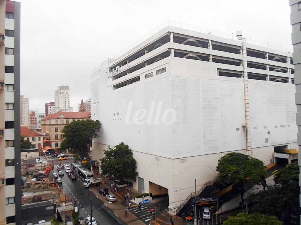 VISTA de Sala / Conjunto à venda, Padrão com 42 m², e 1 vaga em Vila Clementino - São Paulo