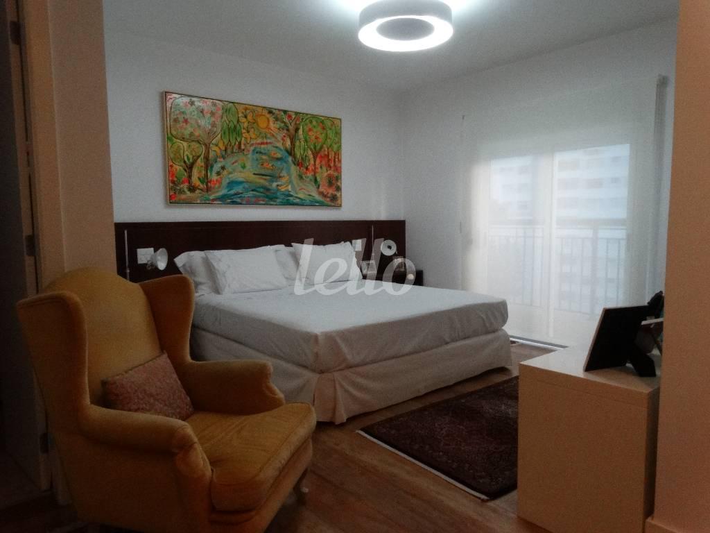 SUÍTE MASTER de Apartamento para alugar, Padrão com 240 m², 3 quartos e 4 vagas em Santa Cecília - São Paulo