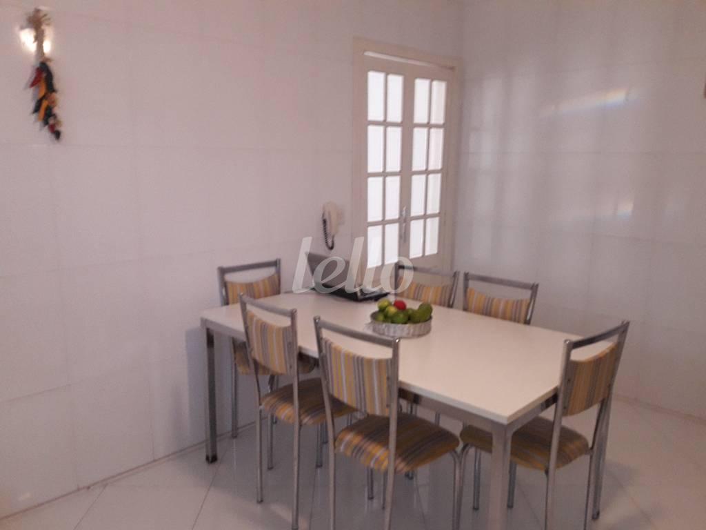 COPA de Casa à venda, assobradada com 310 m², 4 quartos e 4 vagas em Vila Mazzei - São Paulo