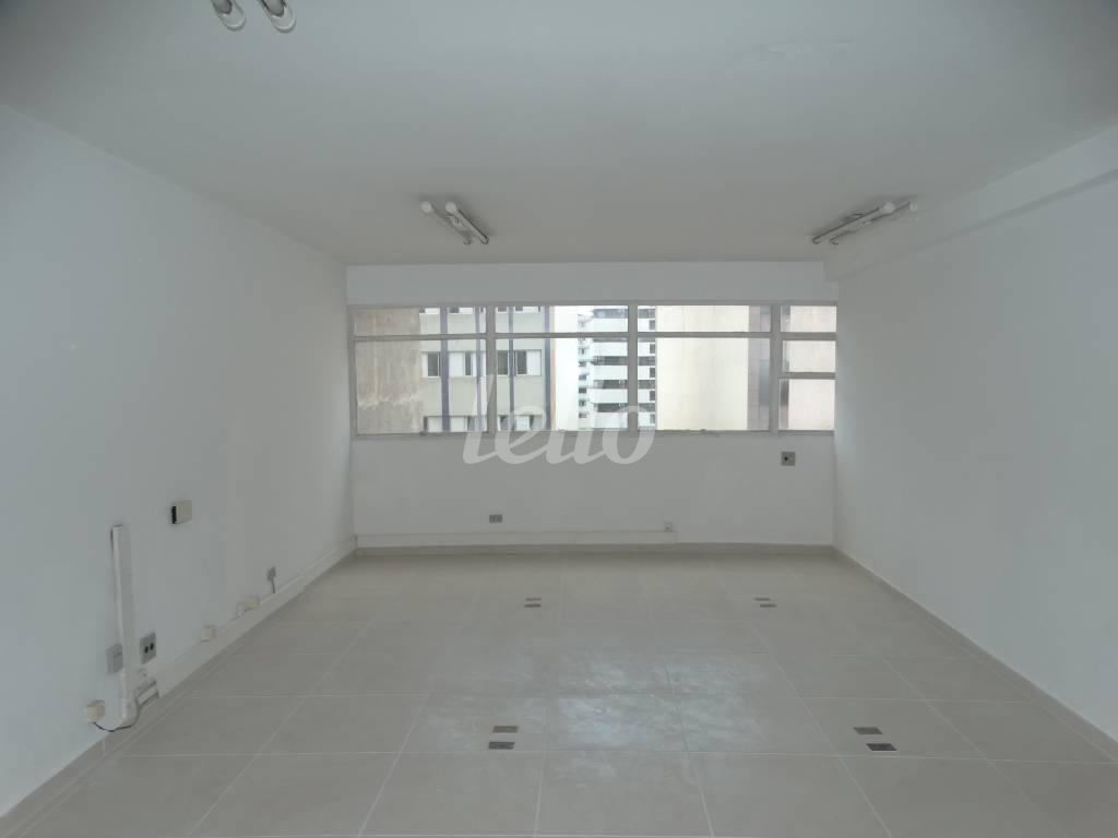 FOTO 1 de Sala / Conjunto para alugar, Padrão com 40 m², e em Liberdade - São Paulo