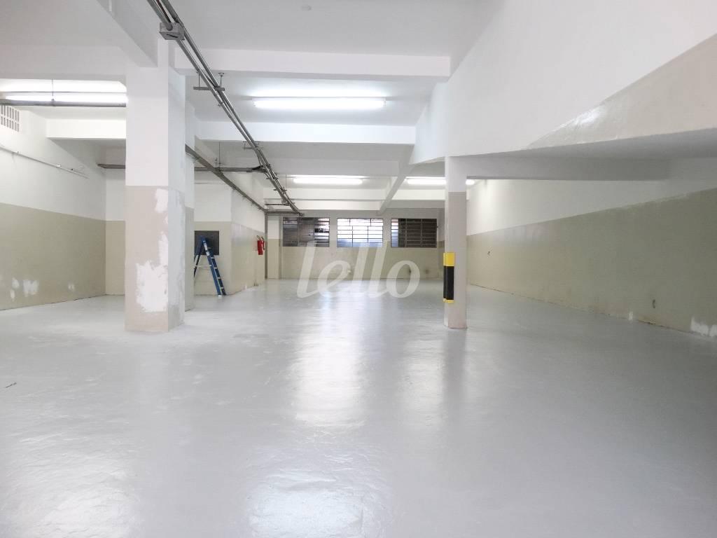SALÃO de Loja à venda, Padrão com 408 m², e 30 vagas em Mooca - São Paulo