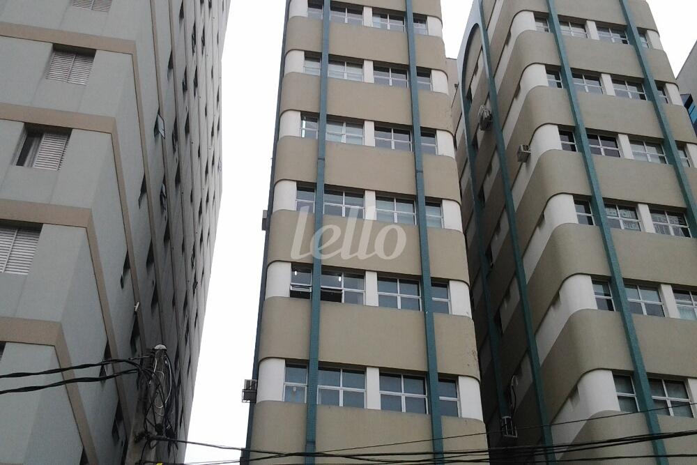 FACHADA de Sala / Conjunto à venda, Padrão com 34 m², e 1 vaga em Vila Guiomar - Santo André