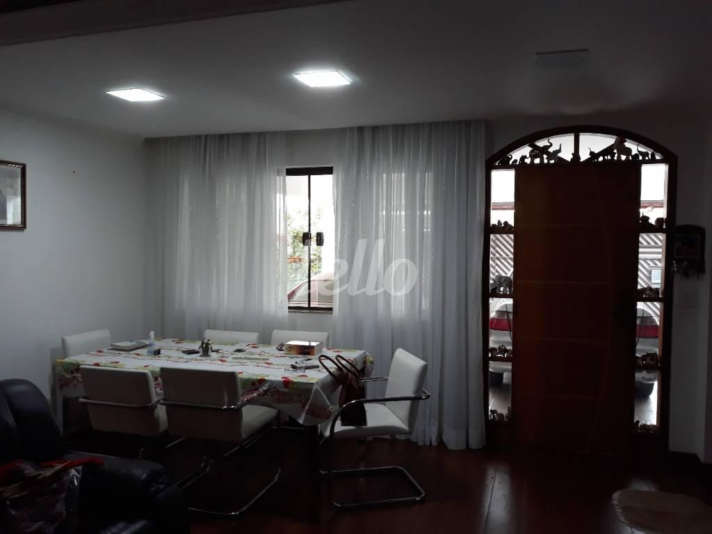 SALA de Casa à venda, sobrado com 300 m², 3 quartos e 8 vagas em Vila Formosa - São Paulo