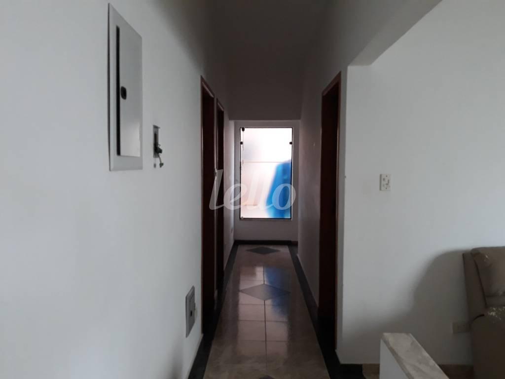 CORREDOR de Casa à venda, sobrado com 300 m², 3 quartos e 8 vagas em Vila Formosa - São Paulo