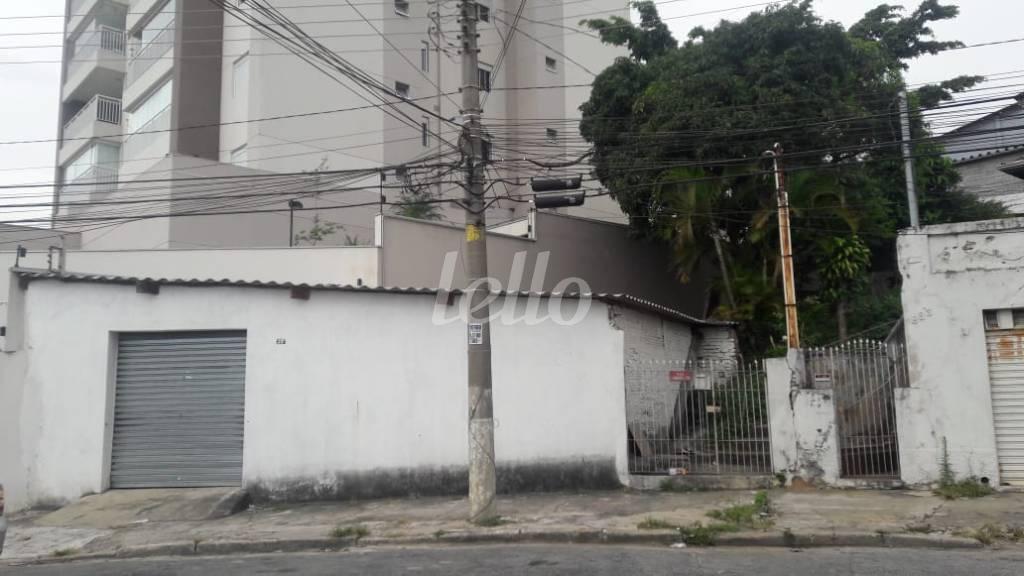 TERRENO de Área / Terreno à venda, Padrão com 450 m², e em Mooca - São Paulo