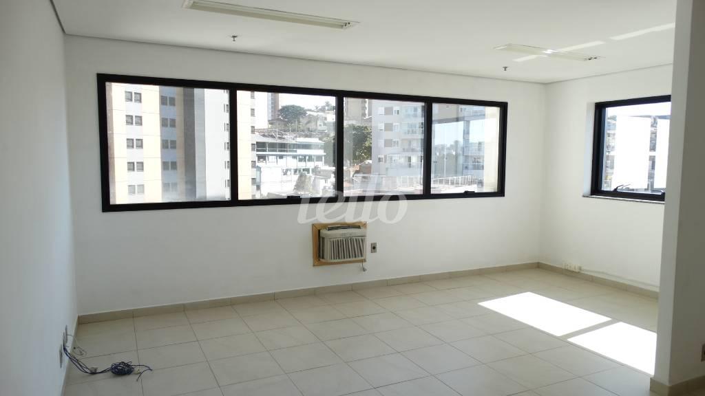 SALA de Sala / Conjunto para alugar, Padrão com 30 m², e 1 vaga em Casa Verde - São Paulo