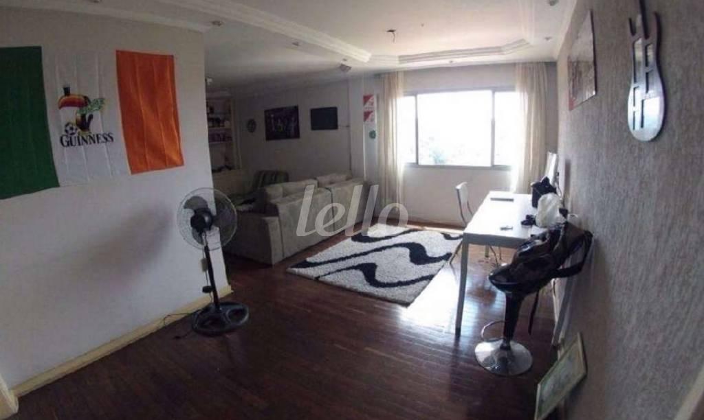 SALA DOIS AMBIENTES de Apartamento à venda, Padrão com 111 m², 3 quartos e 1 vaga em Tucuruvi - São Paulo