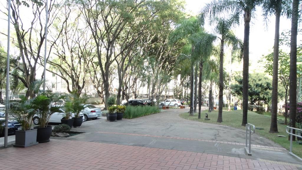 AREA COMUM de Sala / Conjunto para alugar, Padrão com 350 m², e 4 vagas em Jardim Pereira Leite - São Paulo
