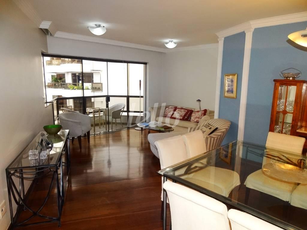 SALA de Apartamento à venda, Padrão com 125 m², 3 quartos e 2 vagas em Vila Leopoldina - São Paulo