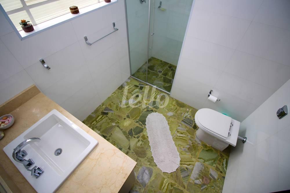 WC de Casa à venda, sobrado com 440 m², 4 quartos e 2 vagas em Mooca - São Paulo
