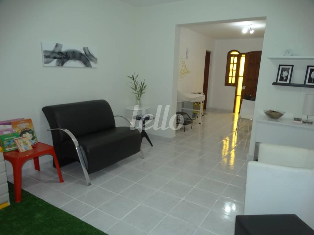 SALA de Sala / Conjunto para alugar, Padrão com 20 m², e em Jardim Santa Emilia - São Paulo